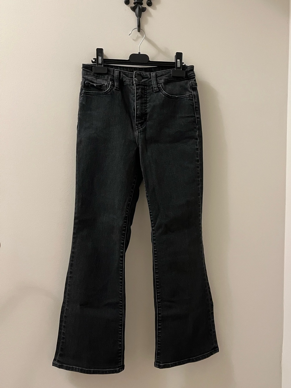Uniqlo Black Flare Jeans